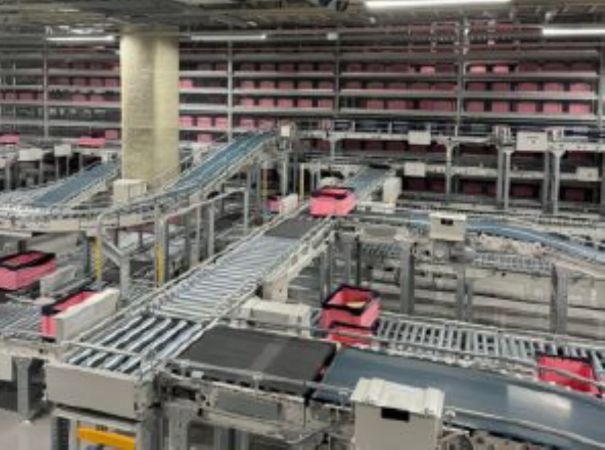 初めてでもすぐに覚えられるカンタンなお仕事です！髪色自由でノビノビ勤務♪