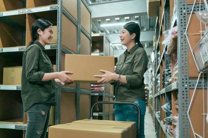 分からないことはスグに確認できるので安心して働けます！