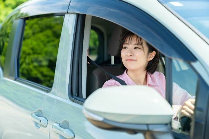 車通勤もOK！雨の日も濡れず快適に通勤できます！