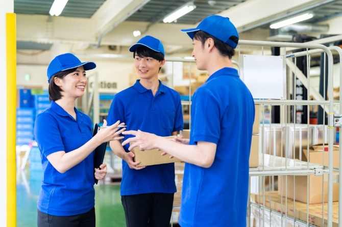 20～50代の男女スタッフ活躍中！まずはお気軽にご応募下さい◎