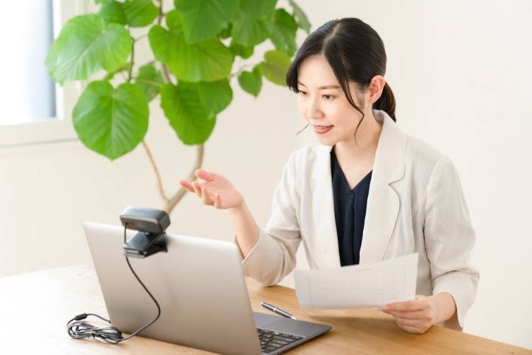 オンライン面接もあります！設定の仕方なども丁寧に教えますのでご安心下さい。