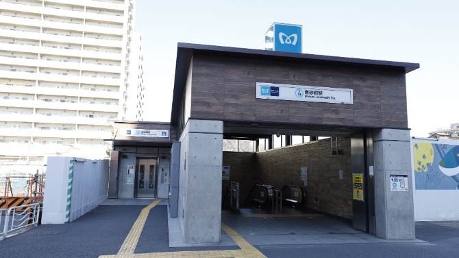 東西線「南砂町駅3番出口」から徒歩3分！駅チカで通いやすい職場です！