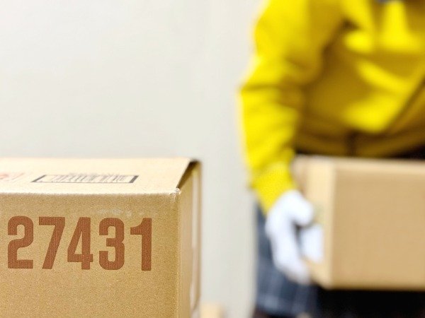 積み替えなどの手作業は3割程度です。